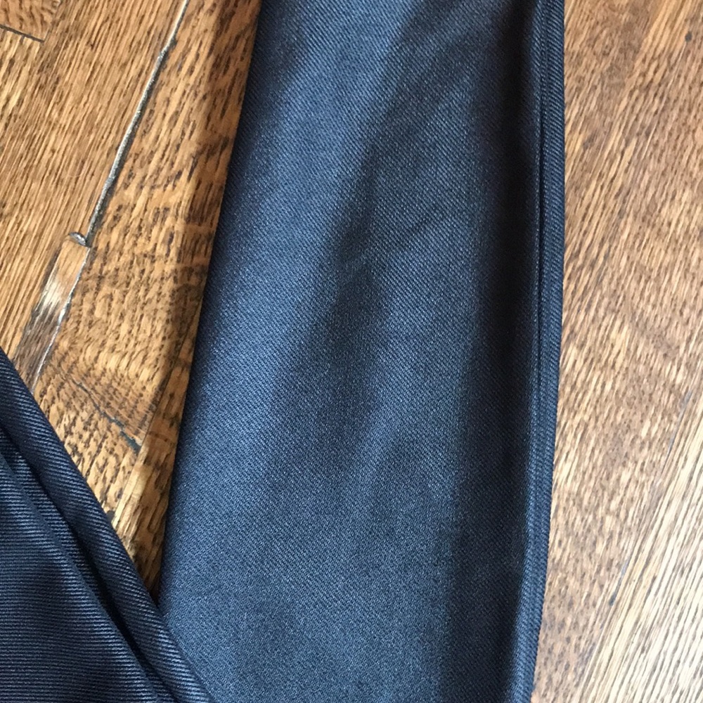 Guess Stretch Pant - Picture 3 of 6